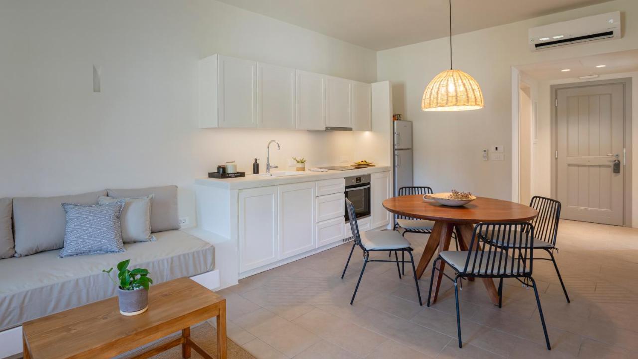 Livadi  Kalami Suites מראה חיצוני תמונה