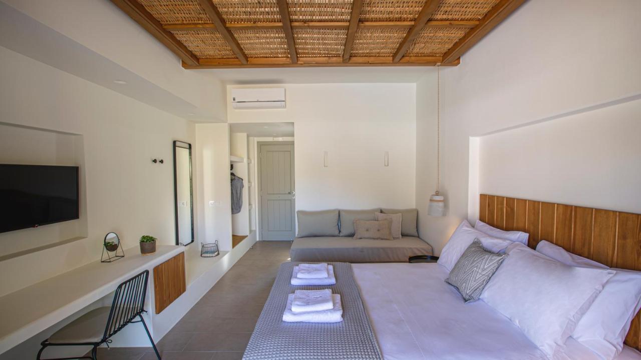 Livadi  Kalami Suites מראה חיצוני תמונה